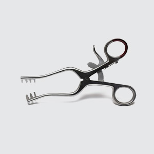 Retractors